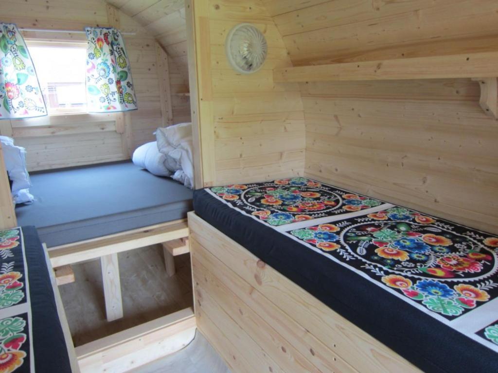 Camp-Wroc Hotel Wroclaw Ngoại thất bức ảnh